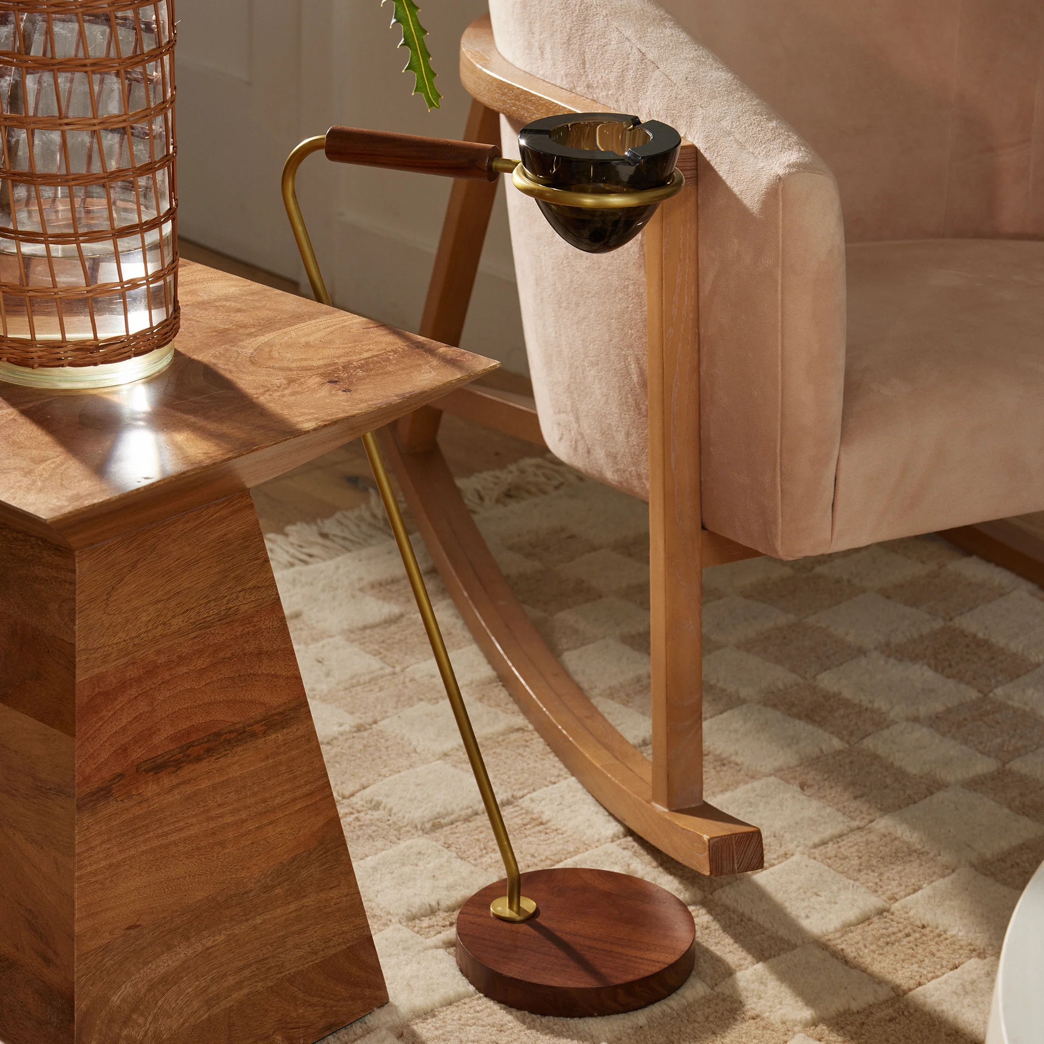 Standing Ashtray - Image 3