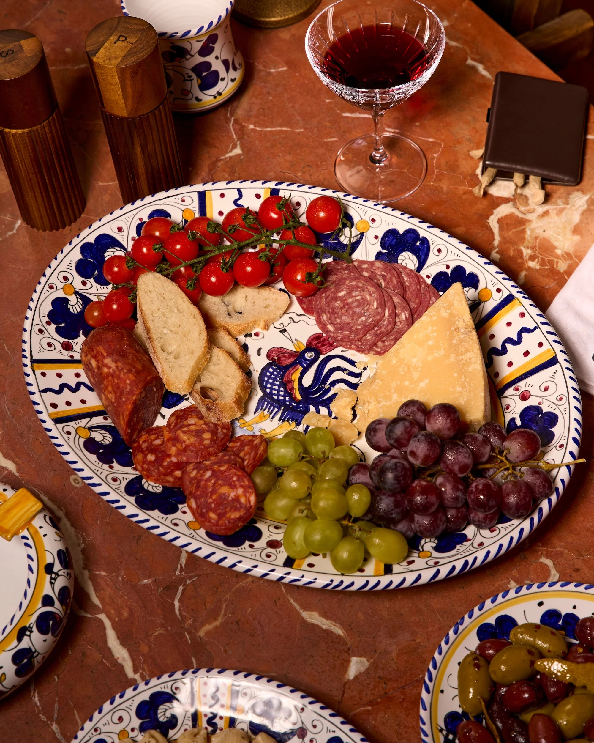 The Rooster XL Oval Platter - Image 3